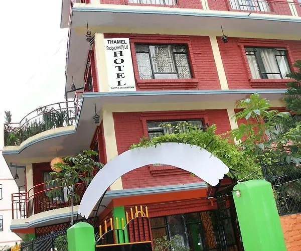 ホテル Thamel Backpackers